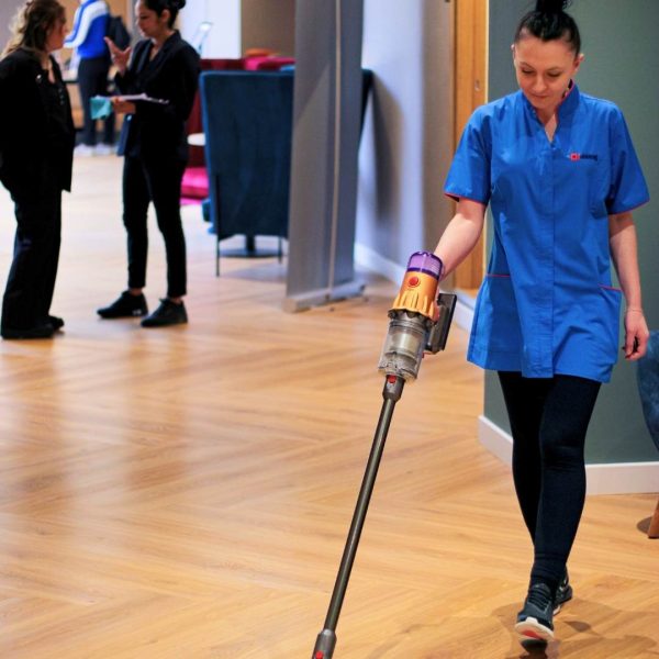 1jobbing-servizi-strutture-alberghiere